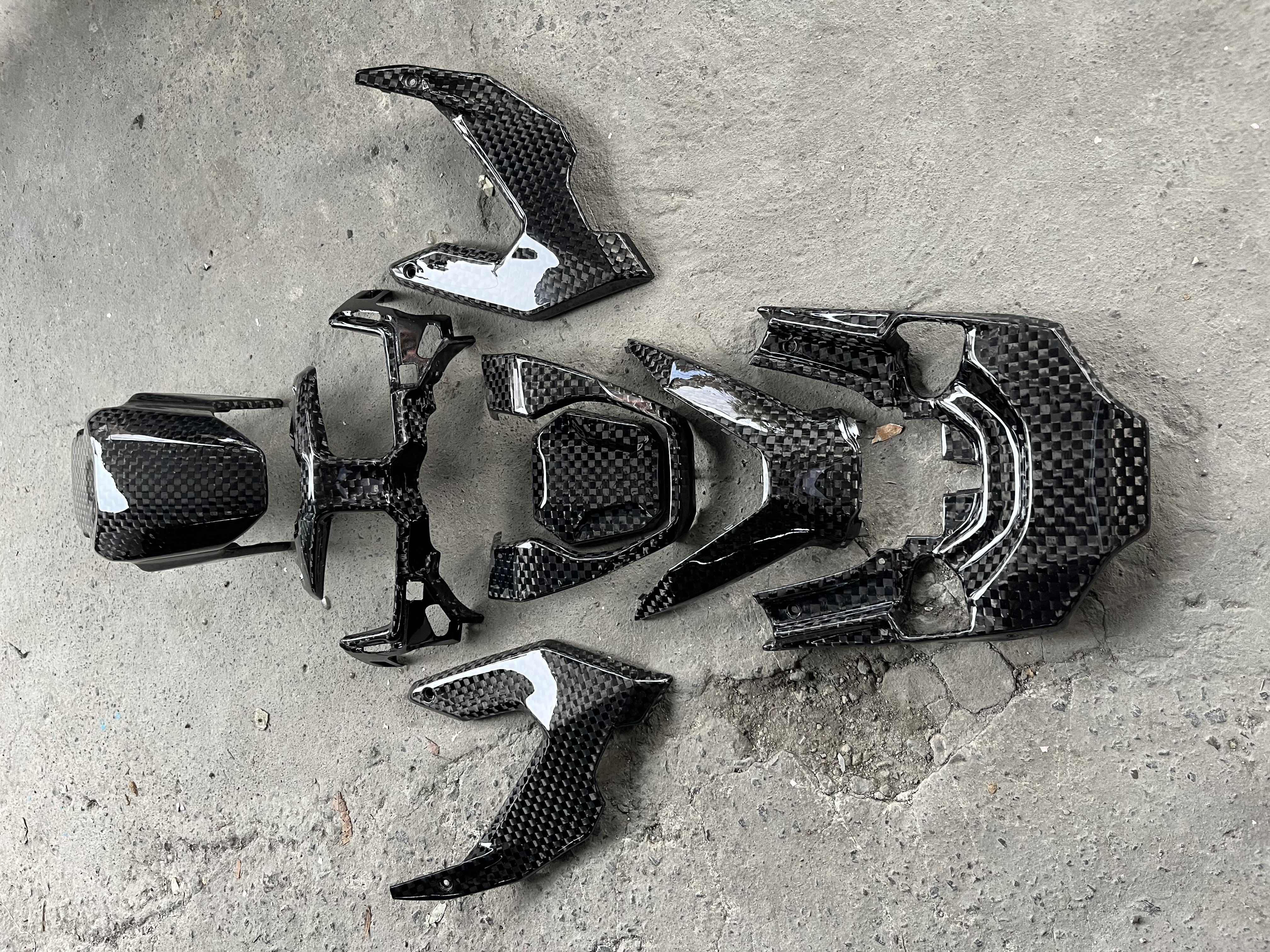 Gloss Carbon Panel Set