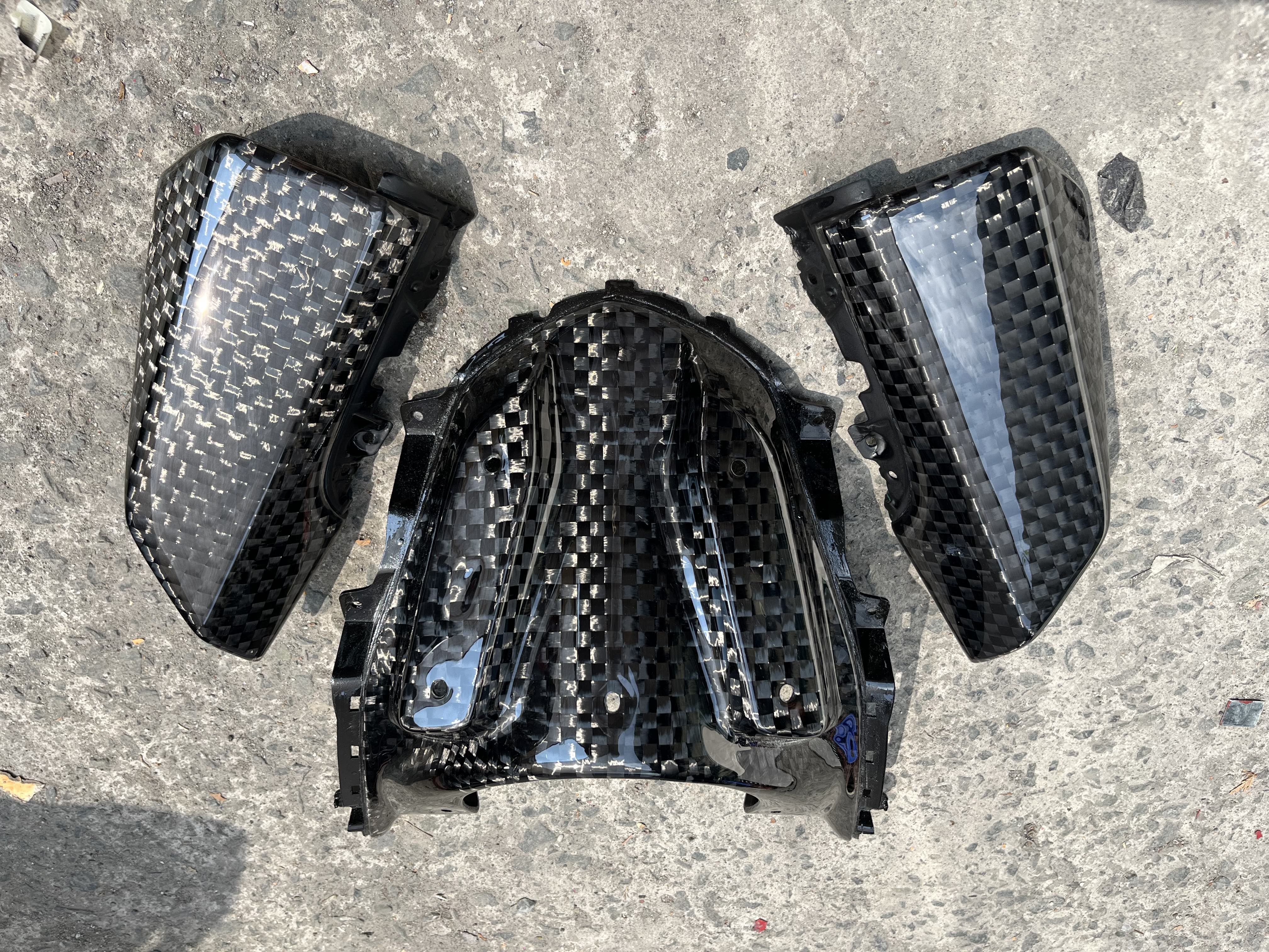 Gloss Carbon Parts